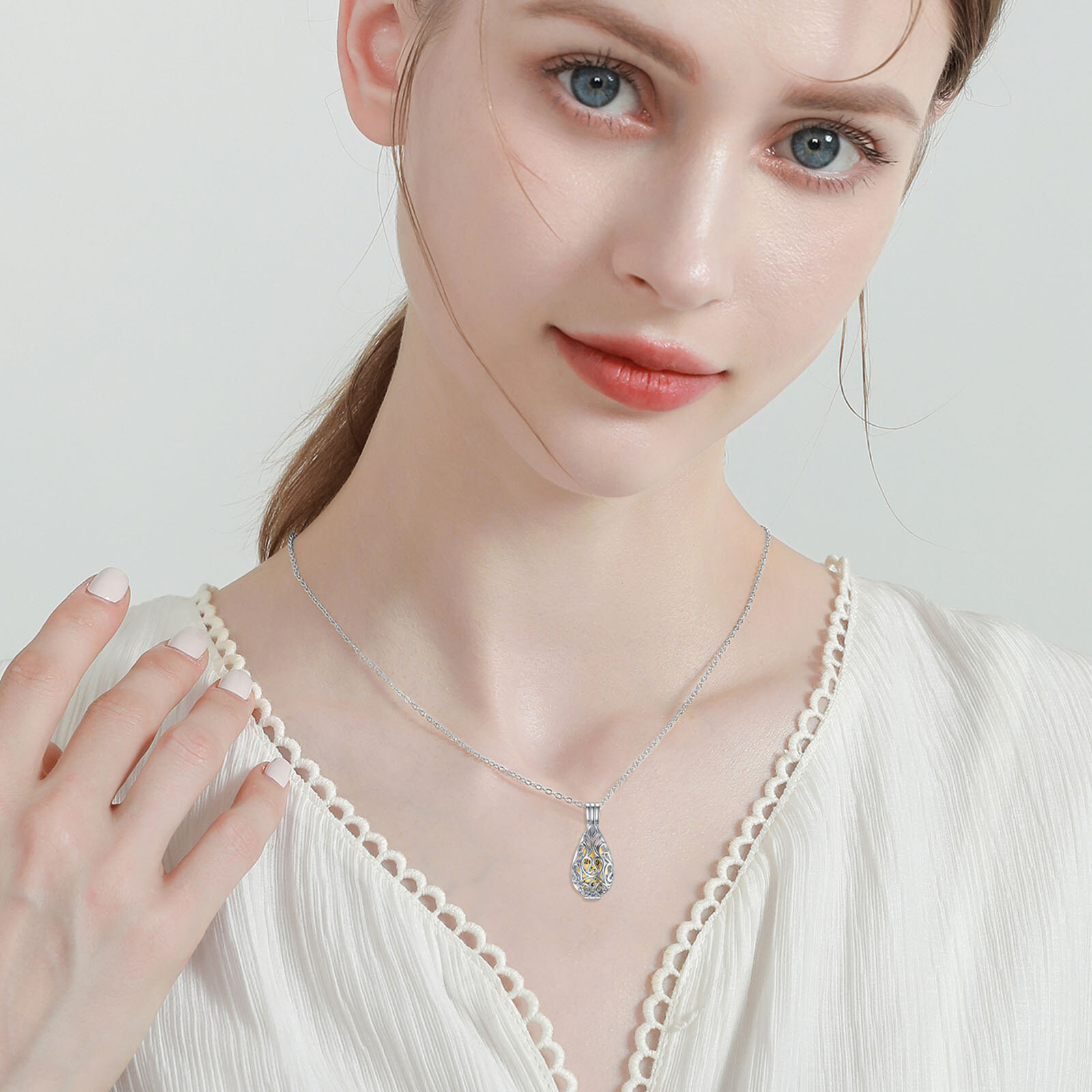 Women's S925 Sterling Silver Filigree Urn Necklace for Ashes